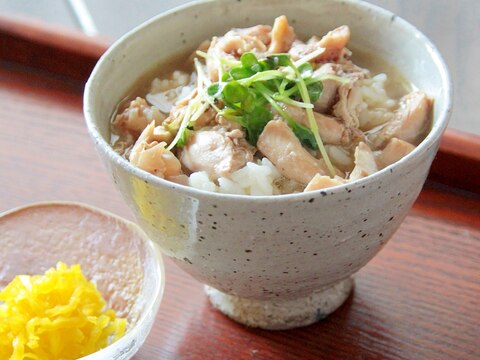 休日ならこんなのも良いかもね『鶏茶漬け』